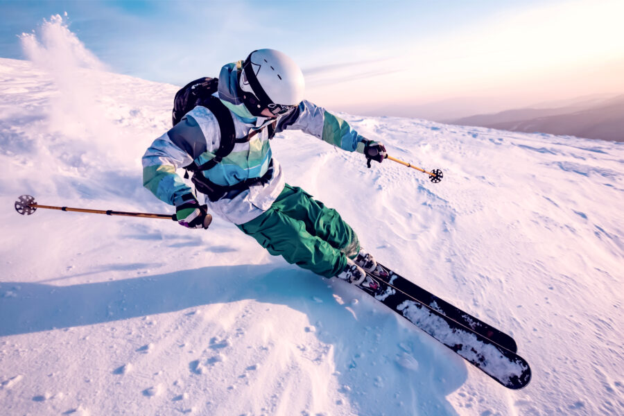Image of skier cutting a turn